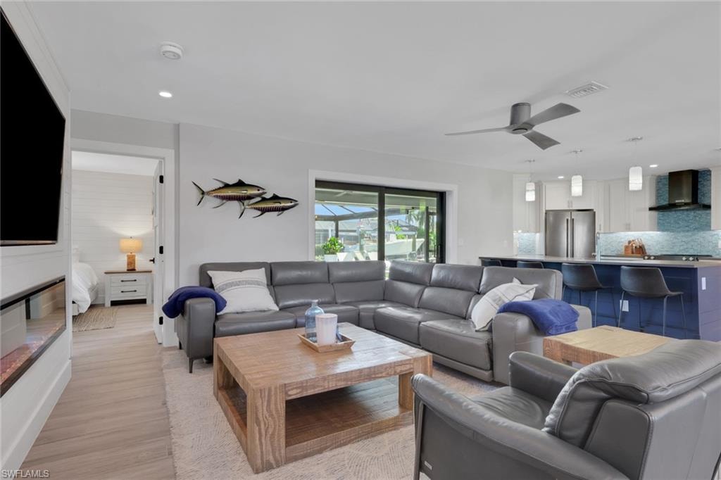27129 Holly LN photo 7