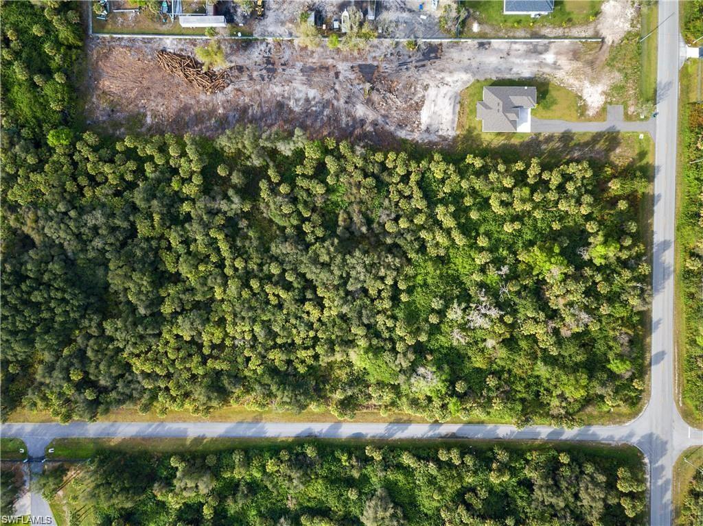 5.15 Acres Located on Everglades Blvd S & Corner of 26th Ave Se