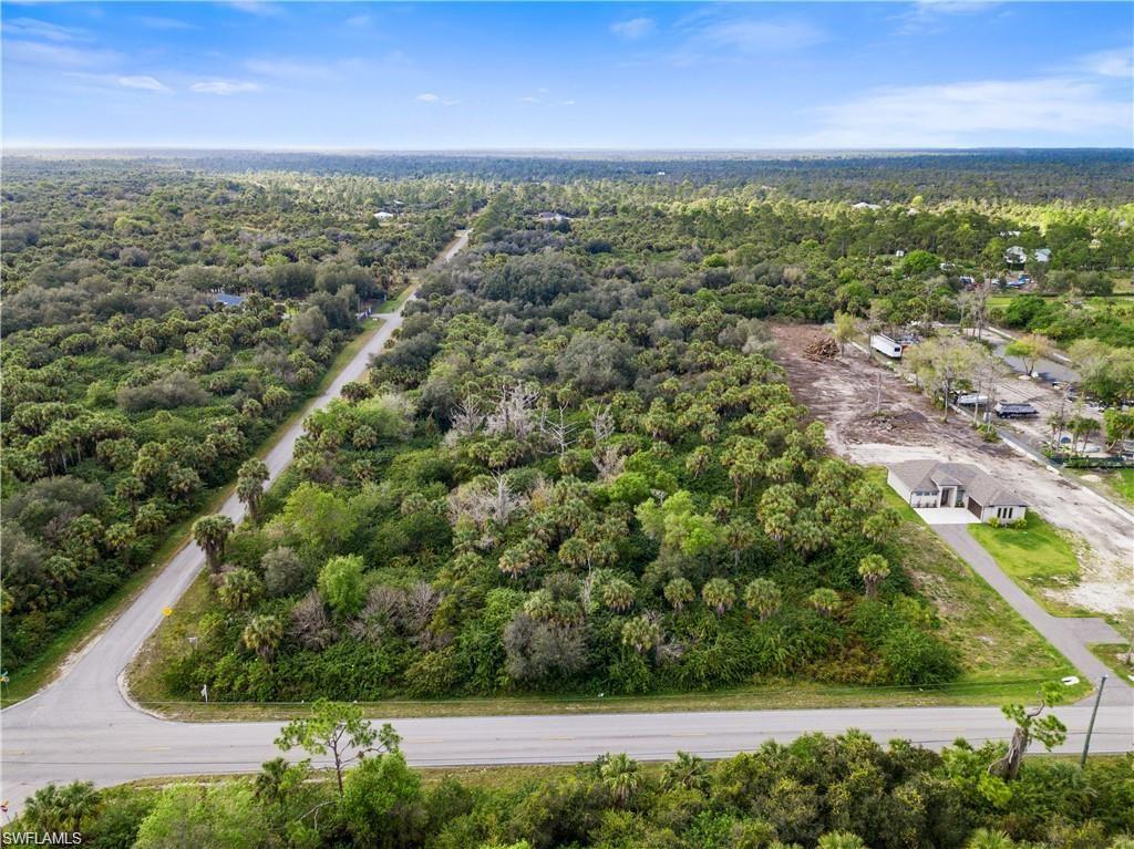 5.15 Acres Located on Everglades Blvd S & Corner of 26th Ave Se