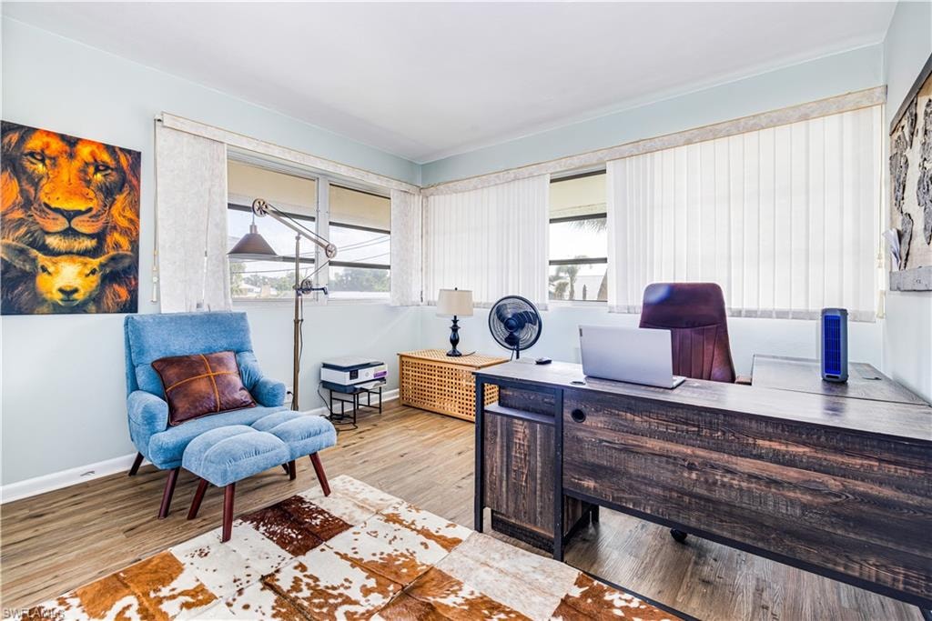 Second bedroom/office