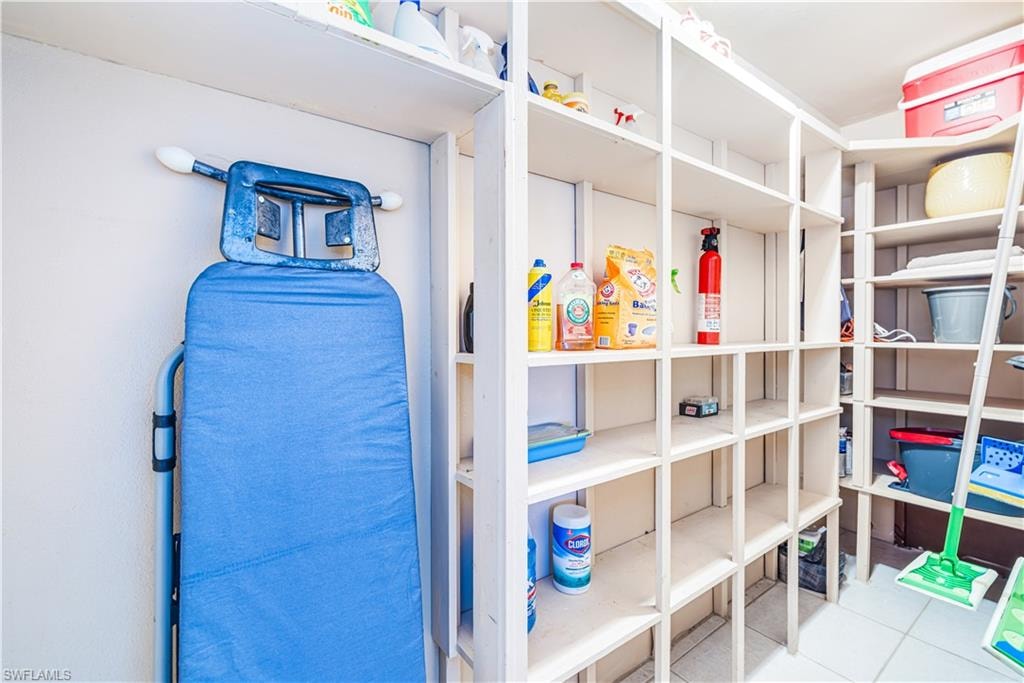 Walk-in pantry