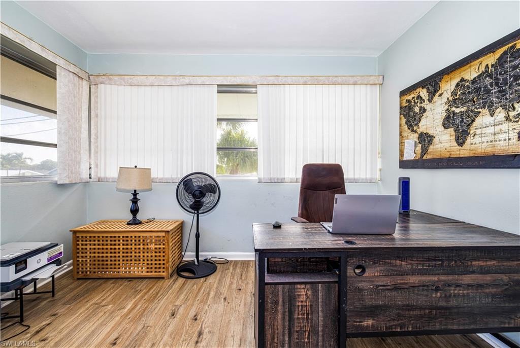 Second bedroom/office