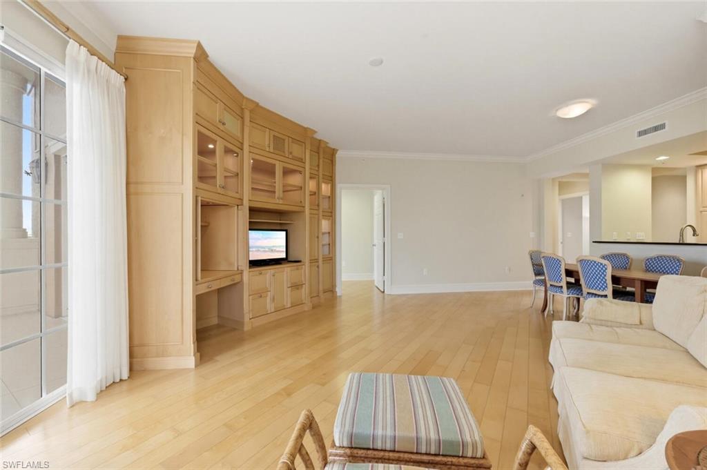 5068 Annunciation CIR 4310 photo 9