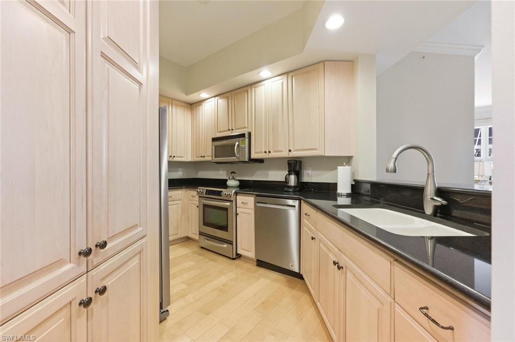 5068 Annunciation CIR 4310 photo 11