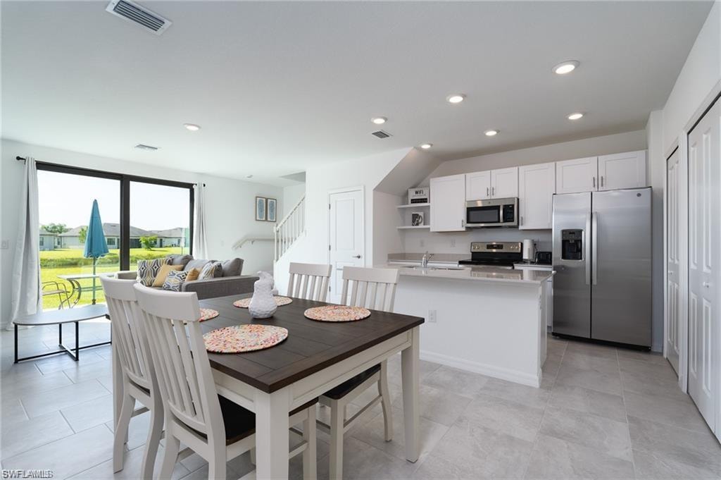 14267 Oviedo PL