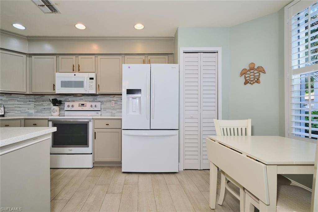 16430 Millstone CIR 101 photo 29