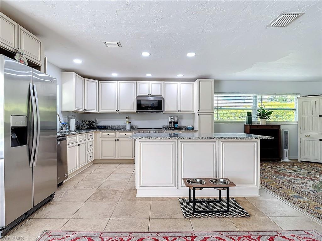 4364 Beechwood Lake DR photo 20