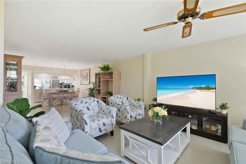 3608 Arctic CIR 514 photo 15
