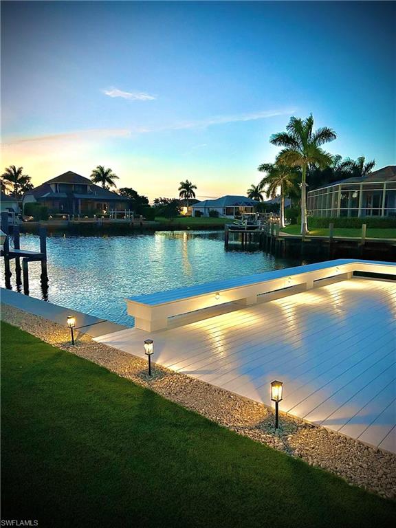 1775 Waterfall CT