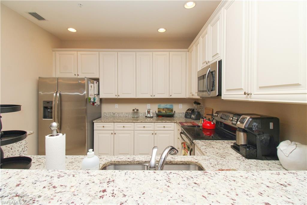 9054 Capistrano ST N 4003 photo 17