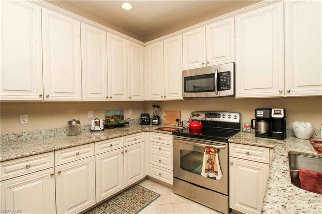 9054 Capistrano ST N 4003 photo 14