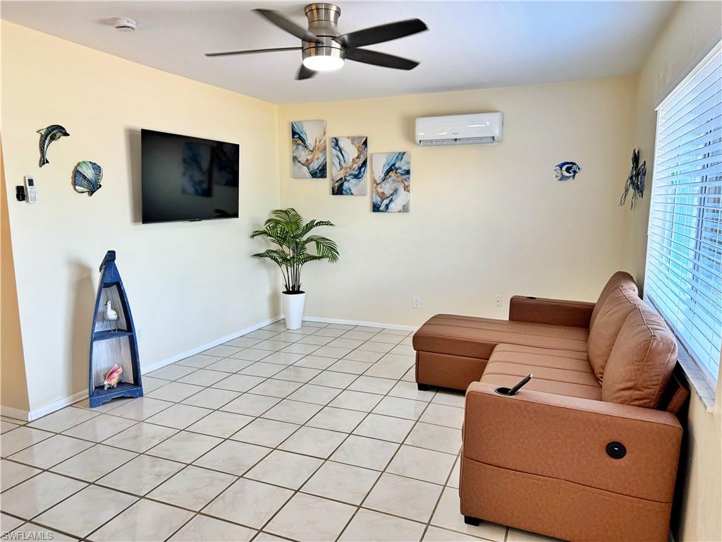 4969 Vincennes ST B photo 7