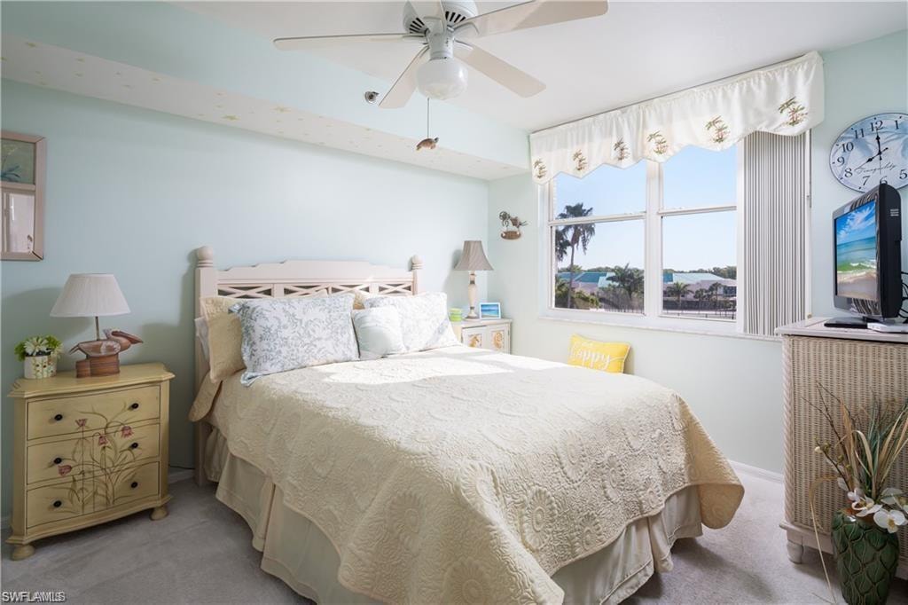 5550 Heron Point DR 305 photo 10