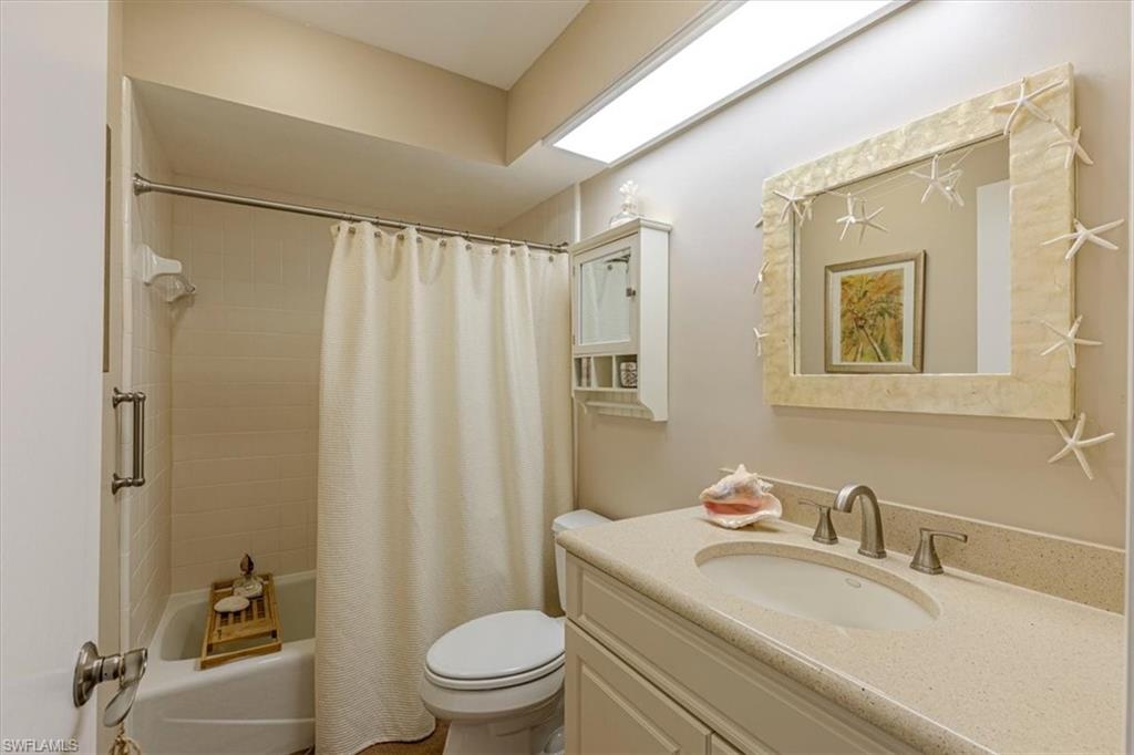 15450 Cedarwood LN 202 photo 27