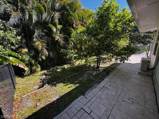 8409 Tahiti RD A photo 22