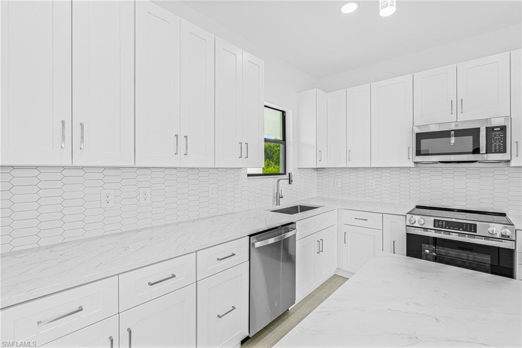 343 Pullman ST photo 7