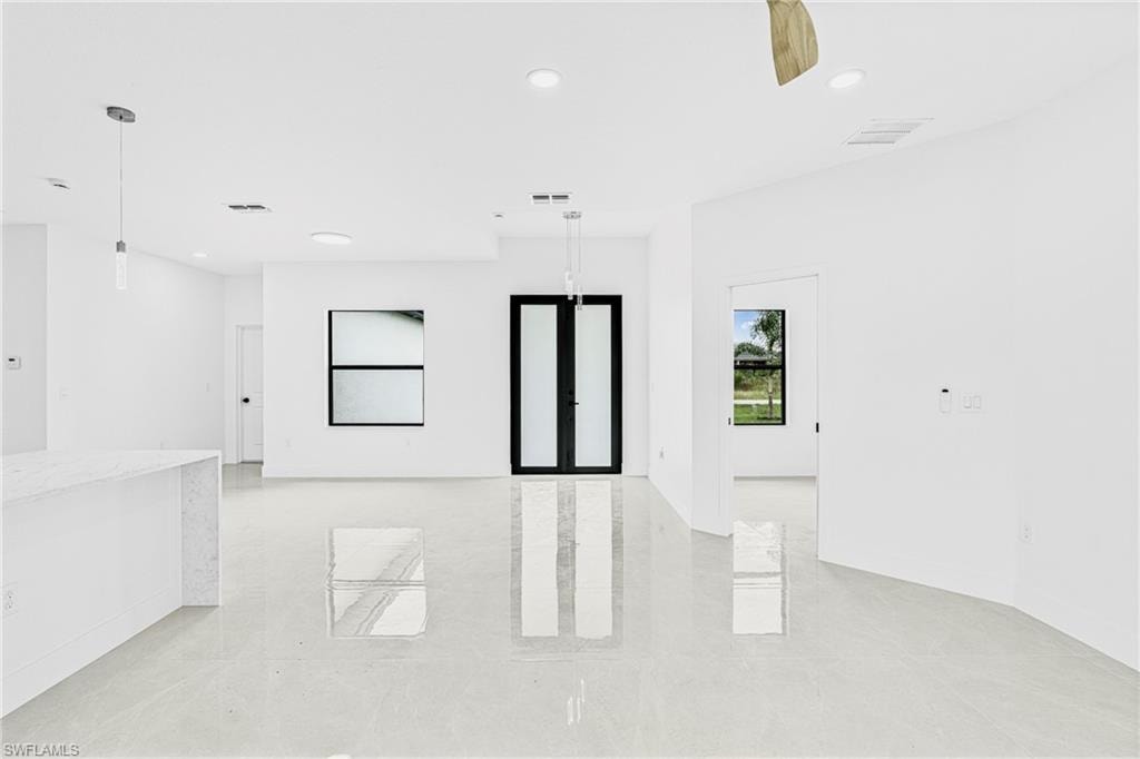 343 Pullman ST
