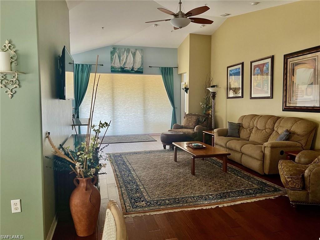 1405 Tiffany LN 1408