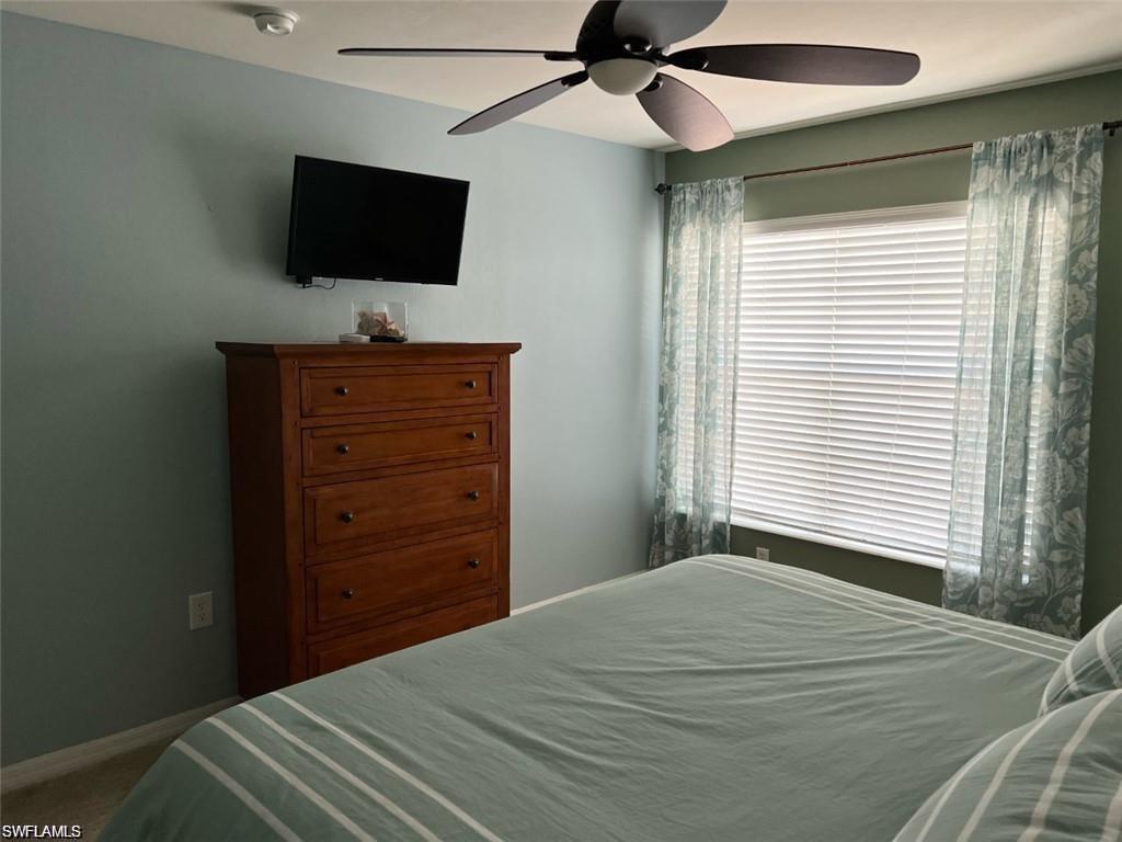 1405 Tiffany LN 1408 photo 20