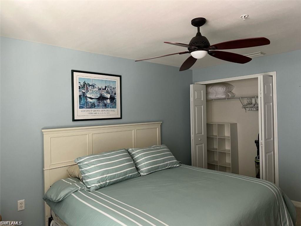 1405 Tiffany LN 1408 photo 19