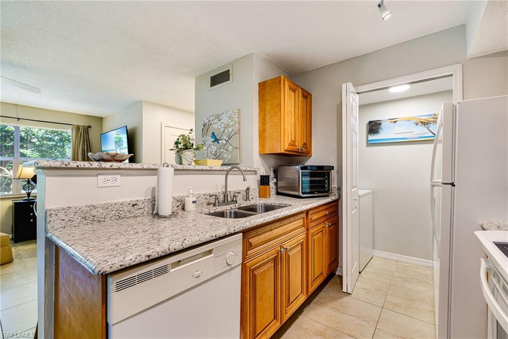 12620 Equestrian CIR 1705 photo 8