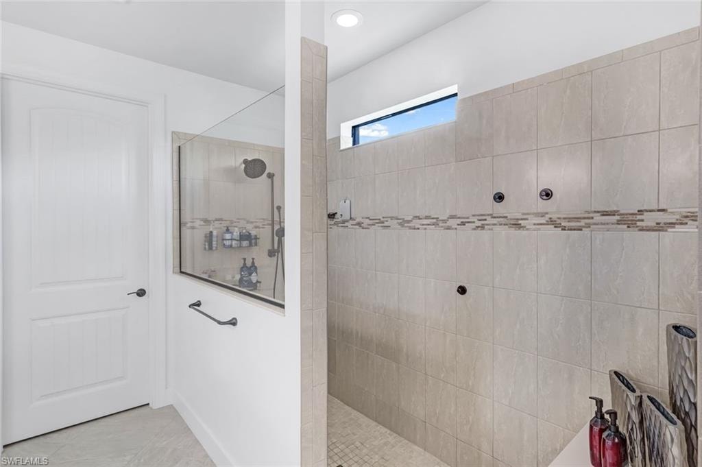 9403 Surfbird CT photo 20