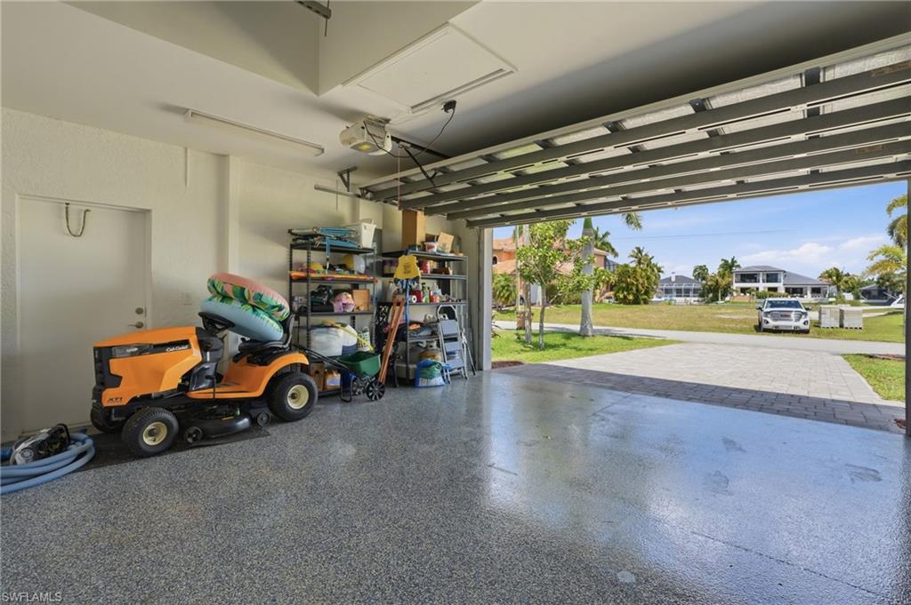 2714 SW 28th AVE photo 9