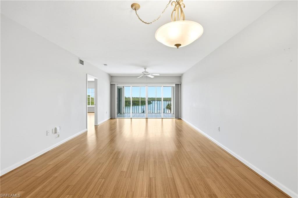 13105 Vanderbilt DR 407 photo 28