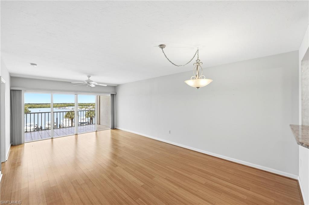 13105 Vanderbilt DR 407 photo 10