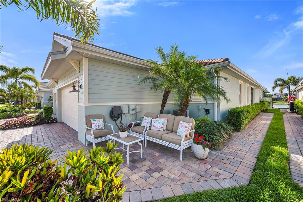 14815 Edgewater CIR photo 31