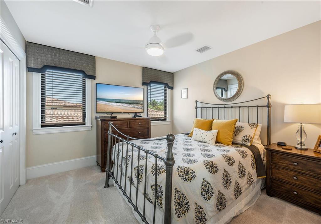 Queen Bed