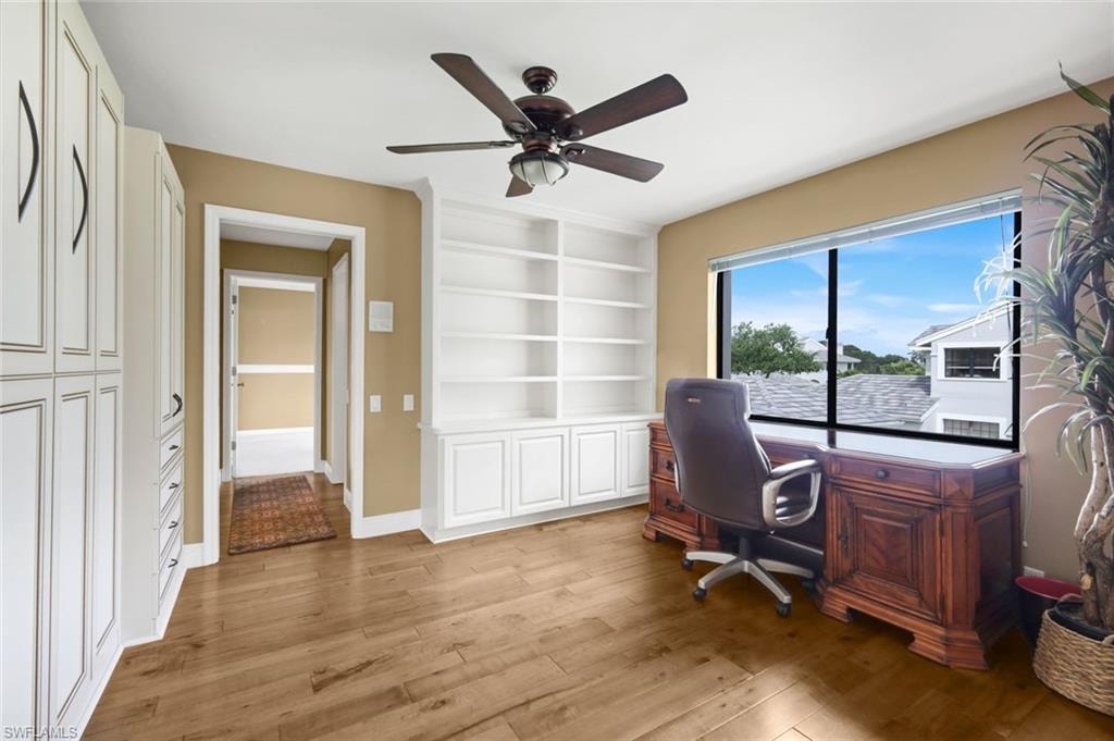3rd Bedroom, Built In Bookcases, Desk, Lazy Boy Desk Chair