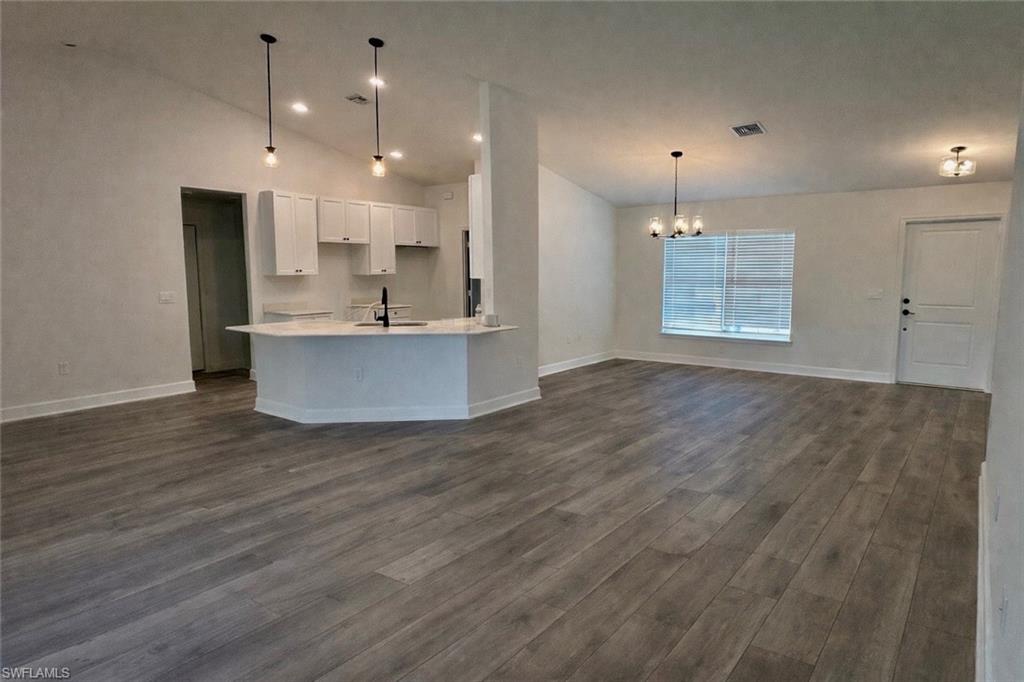 2808 31st ST W