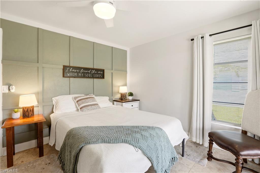 Queen Bed Feature Wall