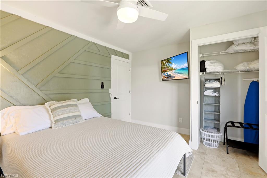 Second Bedroom with Queen Bed/ Feature Wall