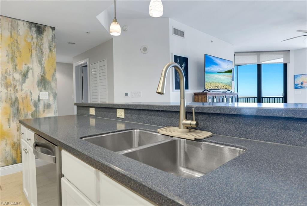 5781 Cape Harbour DR 1108 photo 16