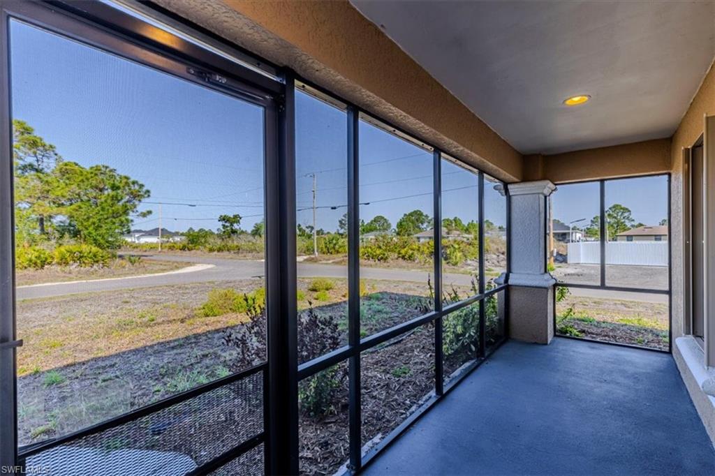 2814 Cerito AVE N photo 23