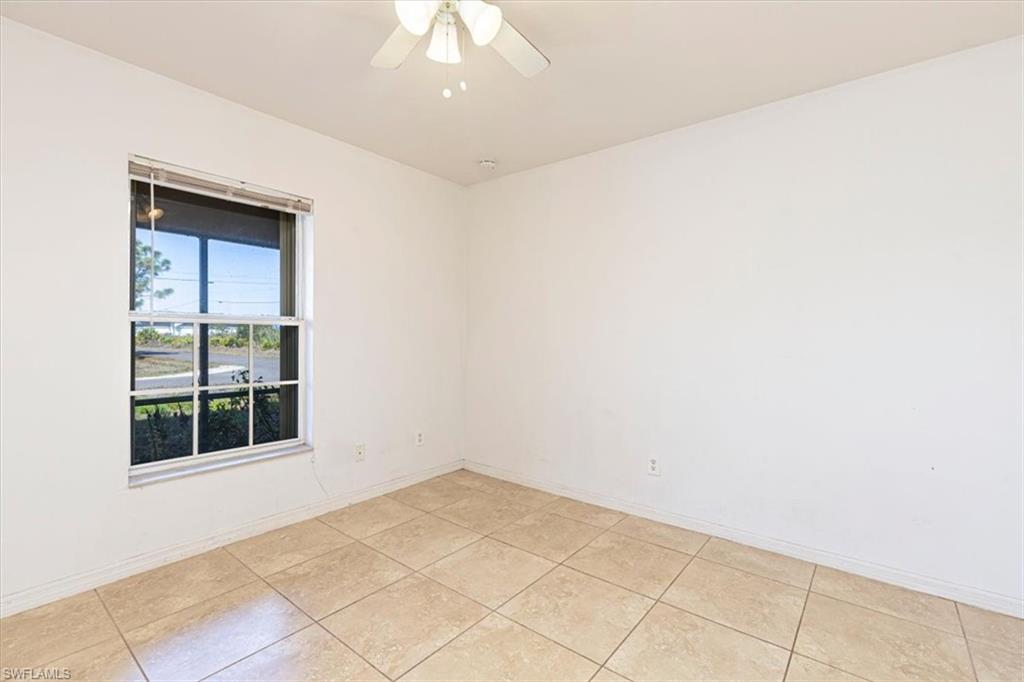 2814 Cerito AVE N photo 20