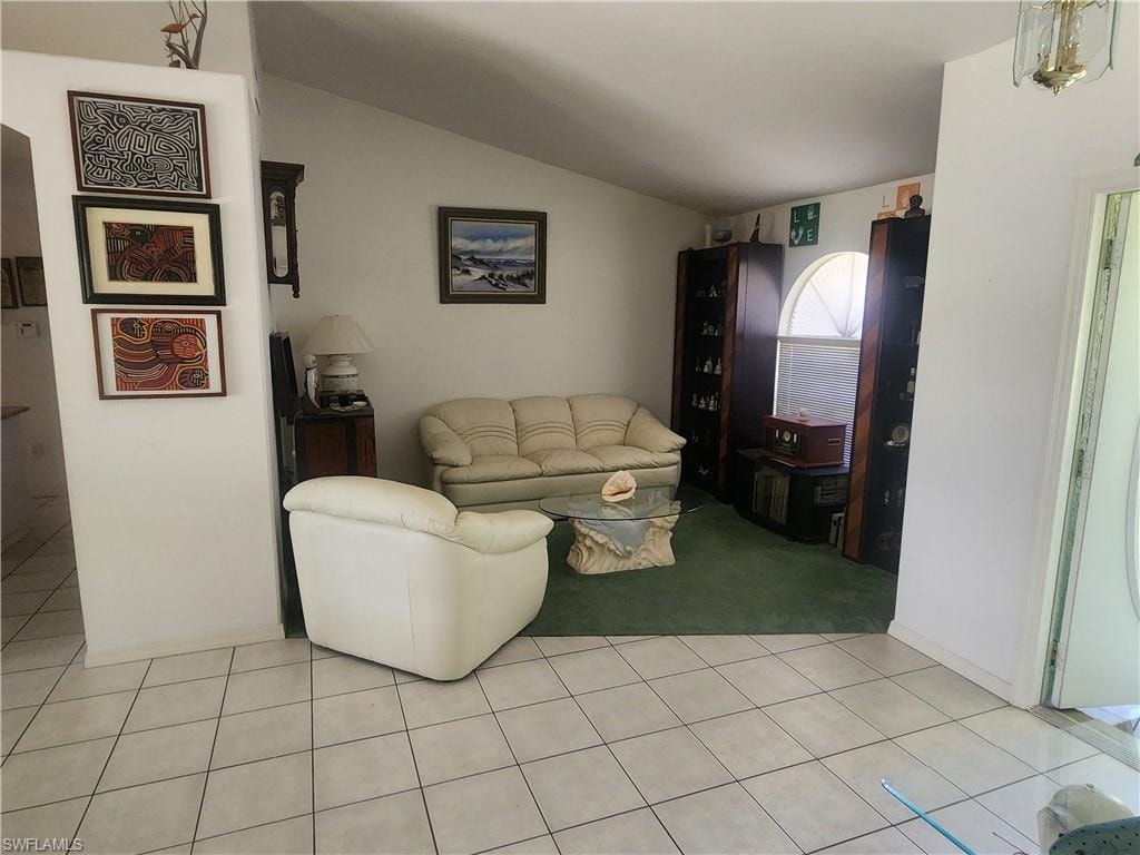 746 Milwaukee BLVD photo 13