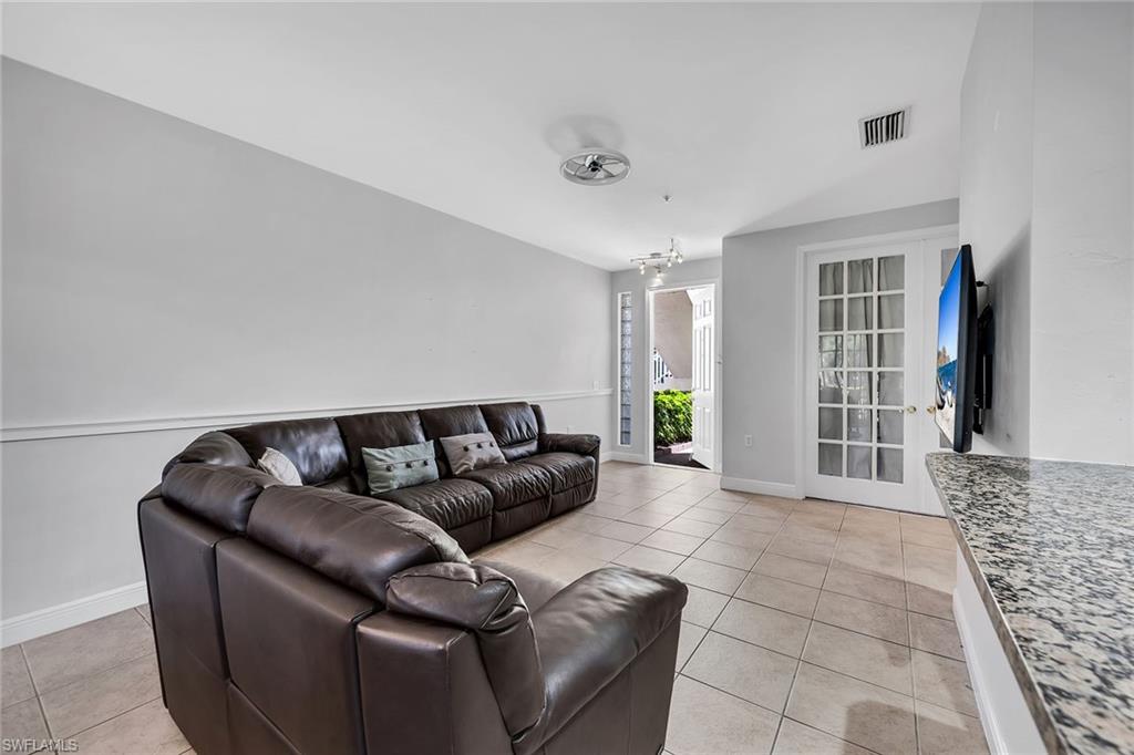 1415 Sweetwater CV 102