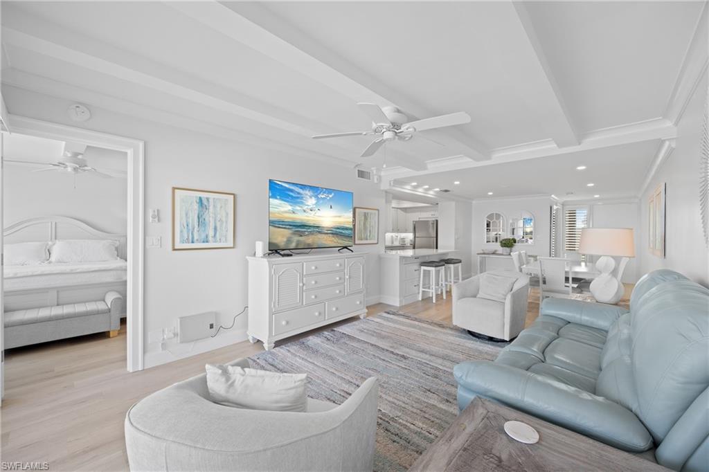 3443 Gulf Shore BLVD N 509