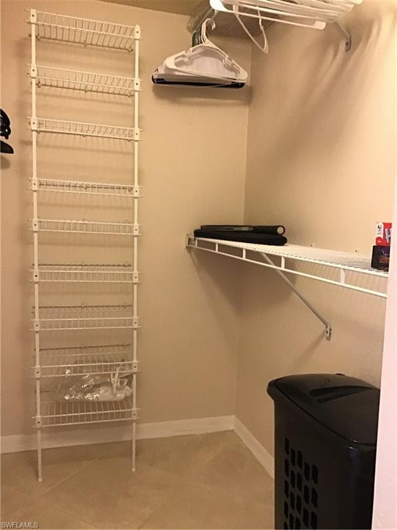Walk-in closet
