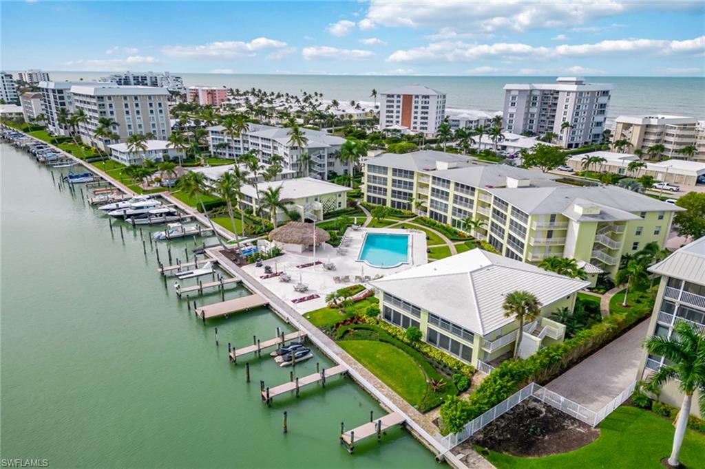 2850 Gulf Shore BLVD N 102 photo 24