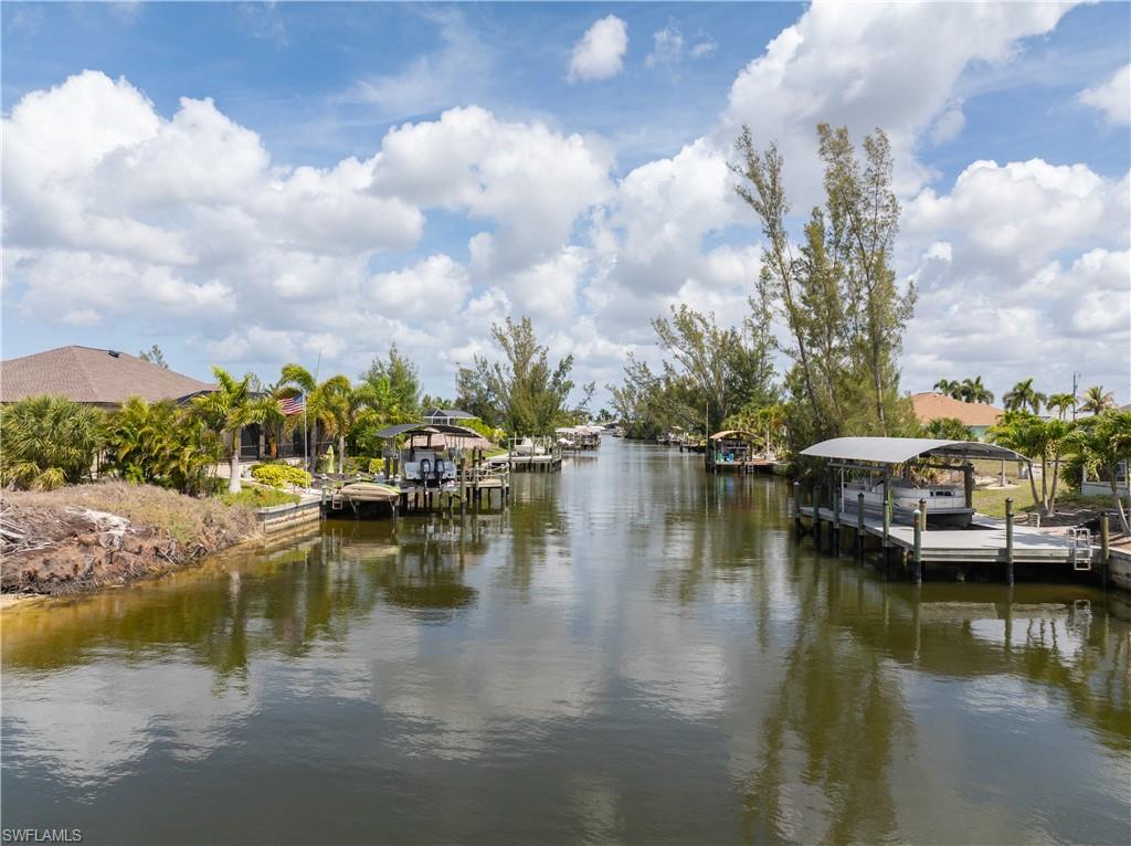 1645 NW 39th AVE