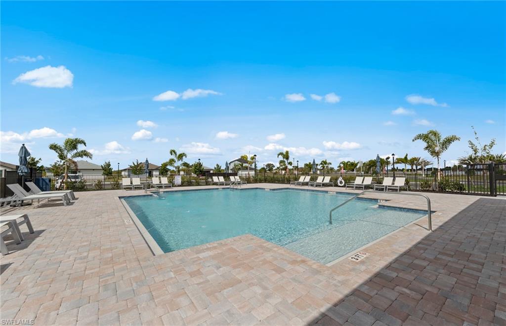 250 Silent Lake DR photo 32