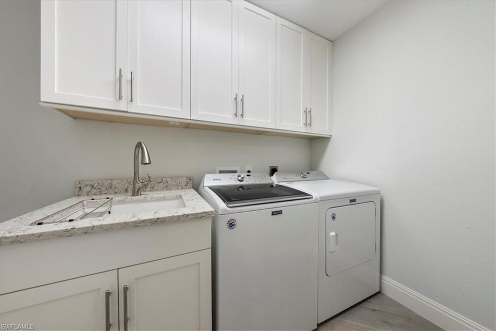 410 Flagship DR 601 photo 29