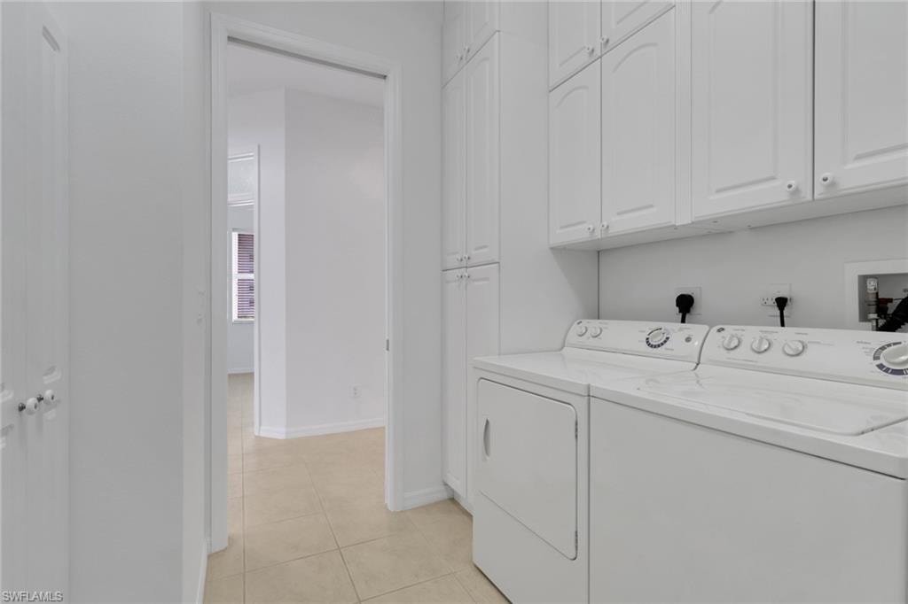 9404 Springview LOOP photo 13