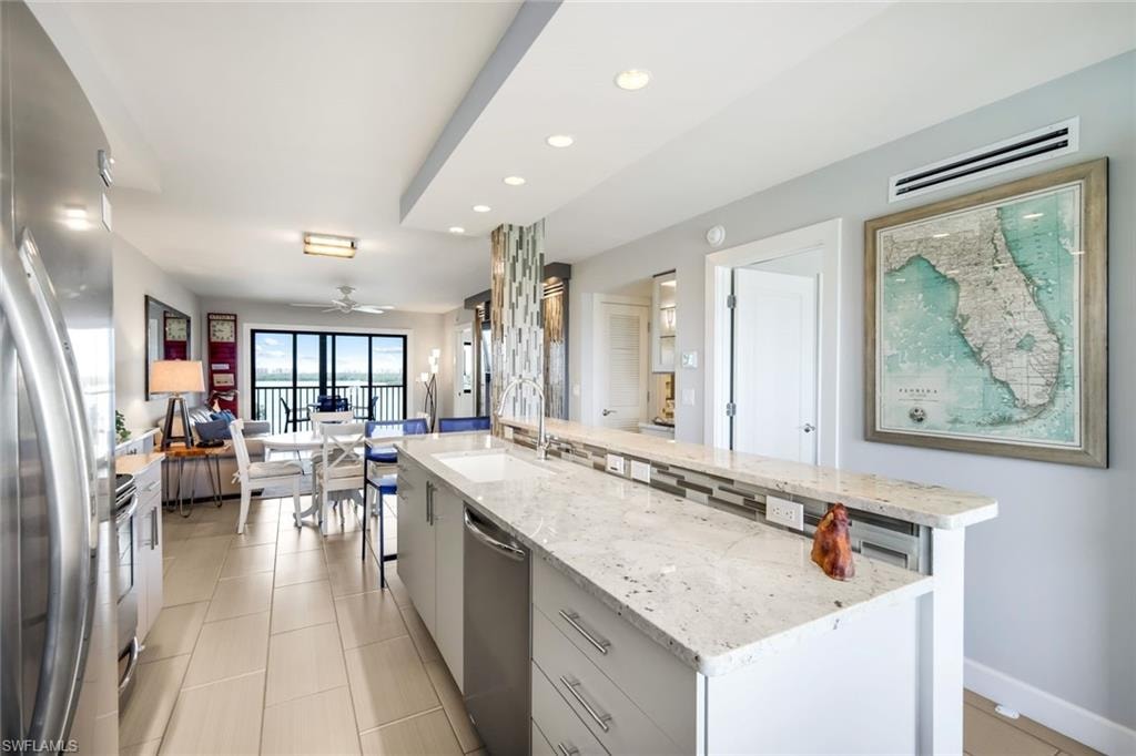 4835 Bonita Beach RD 603 photo 8