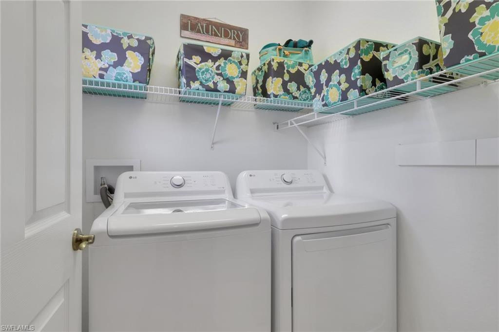 20300 Calice CT 1104 photo 22