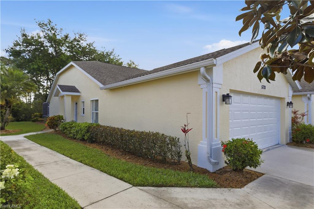 5778 Greenwood CIR